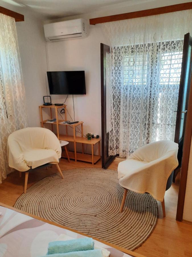Manda Ljubetić Apartment Sutivan Bagian luar foto