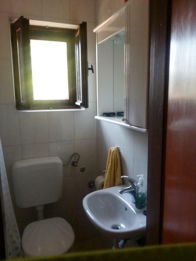 Manda Ljubetić Apartment Sutivan Bagian luar foto