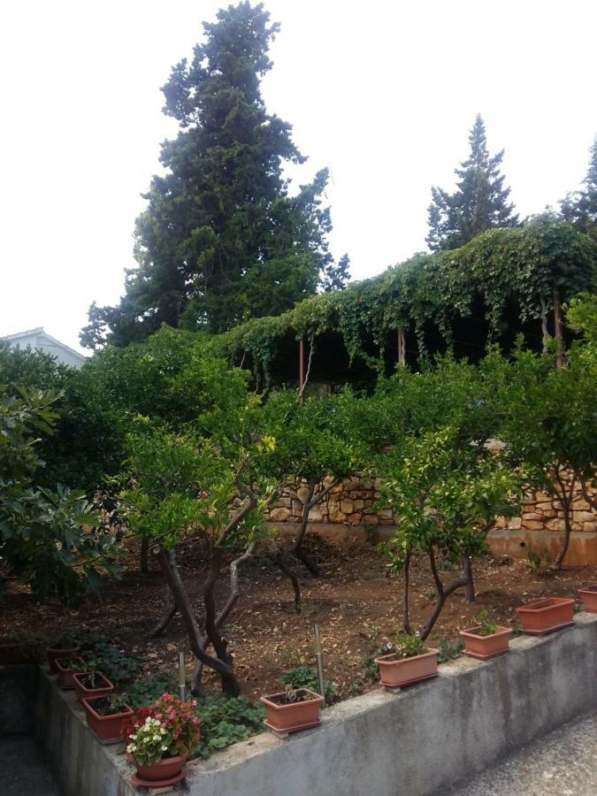 Manda Ljubetić Apartment Sutivan Bagian luar foto
