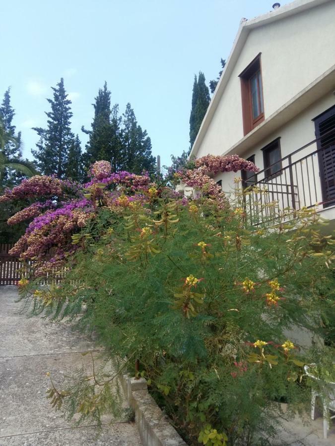 Manda Ljubetić Apartment Sutivan Bagian luar foto